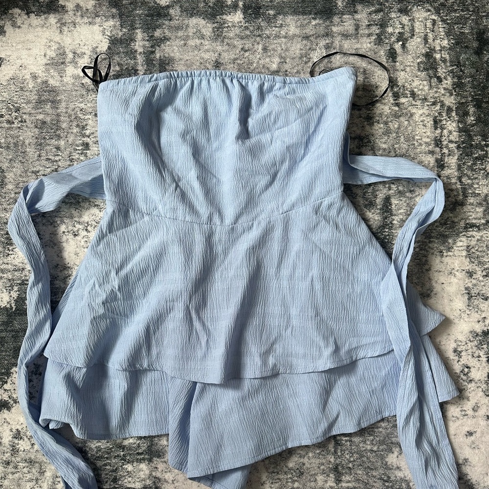 Forever 21 Sky Blue Strapless Top